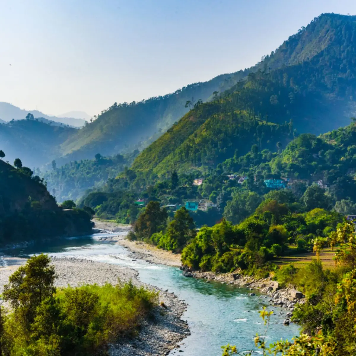 Taxi Service Dehradun